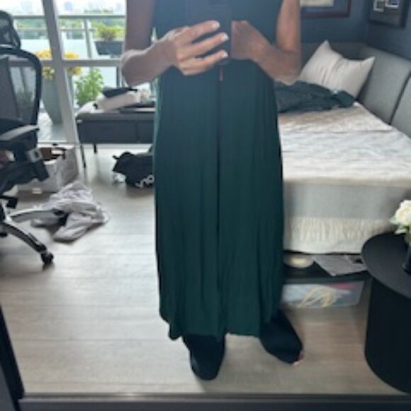 Hunger green long vest - Picture 2 of 2